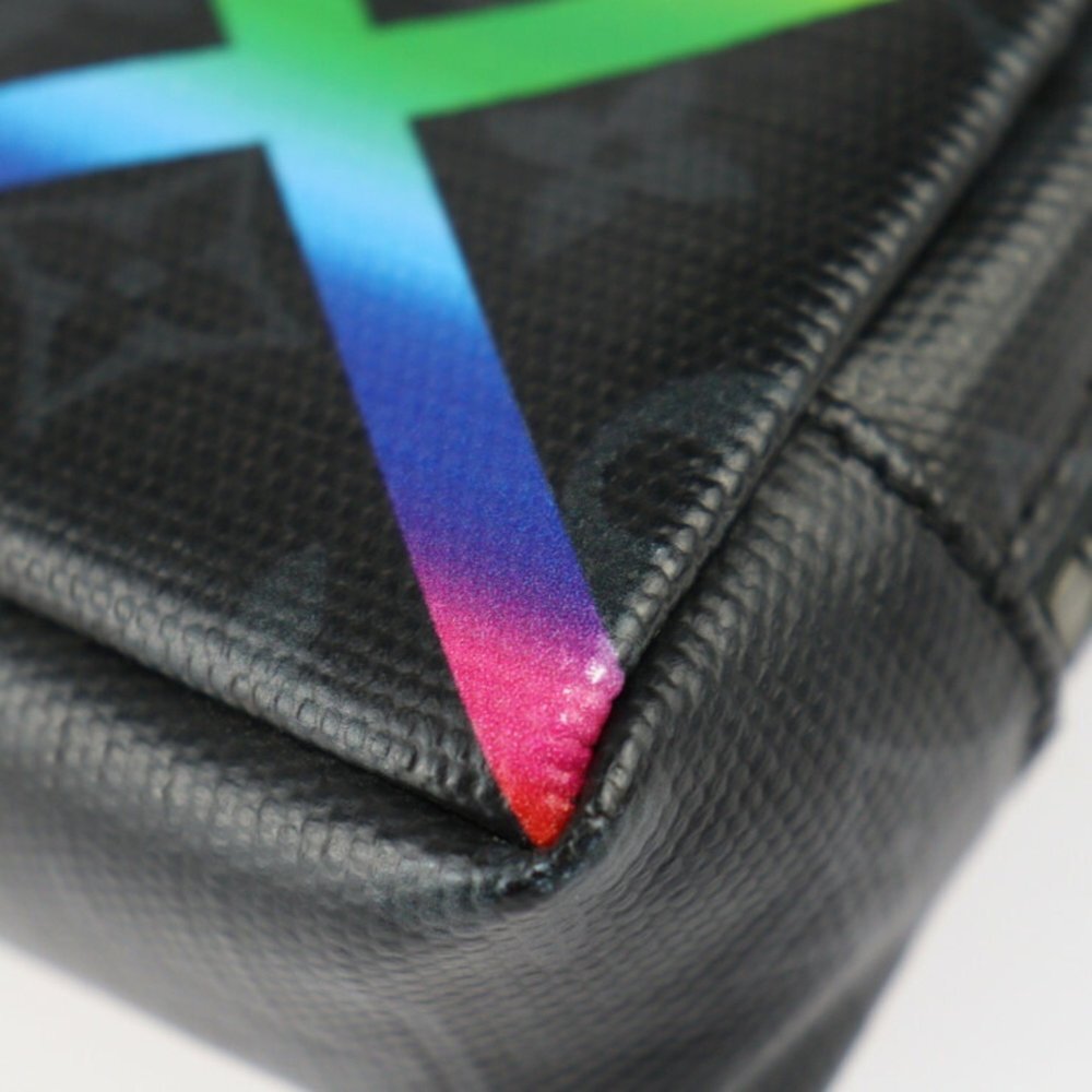 LOUIS VUITTON Black Monogram Pouch - Picture 5 of 9
